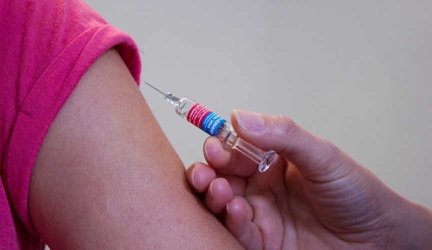Vacinas e DGS: estranhas cumplicidades